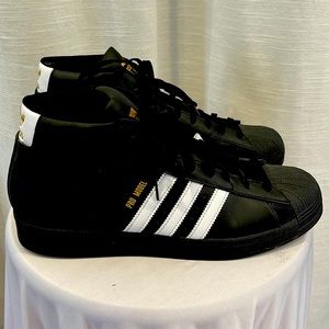 High top Adidas pro model